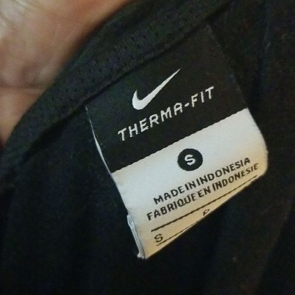 Nike Therma Fit Black Zippered Hoodie Sz. S With Moraine Valley Basketball Logo - Picture 15 of 17